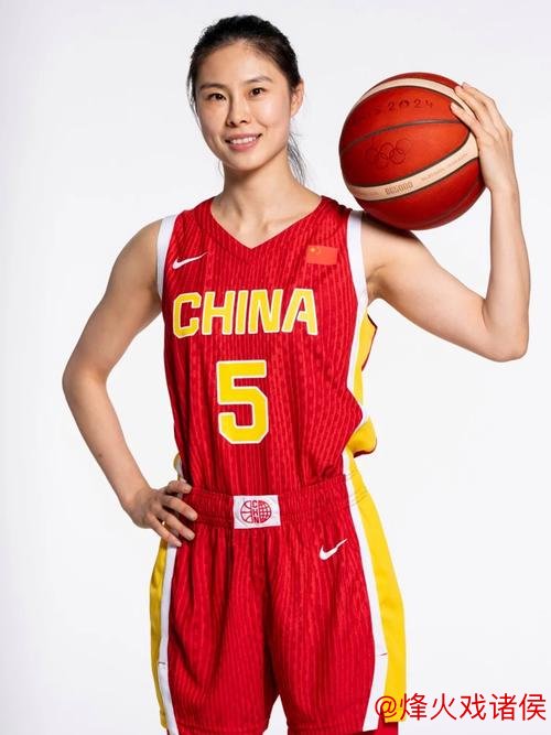 热身赛：中国女篮63-91不敌澳大利亚 王思雨贡献18分