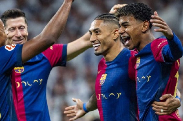 香港六合彩开奖 莱万+拉菲尼亚=欧洲最强双人组！合计狂轰46球